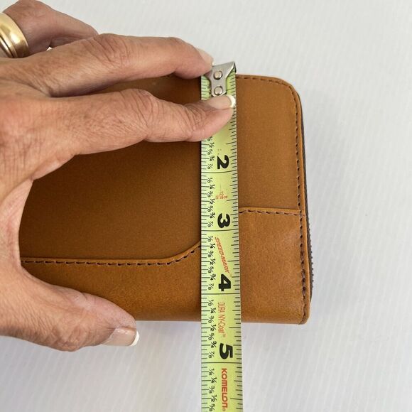 Montana Hudson Zip Around Leather Brown Wallet Coin Zip Credit Card Slots Large - Picture 10 of 12